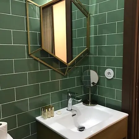 Inn 145 Townhouse *