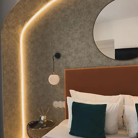 145 Townhouse Fogadó