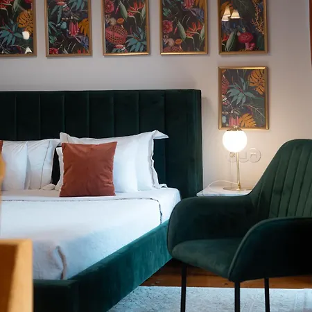 Fogadó 145 Townhouse *