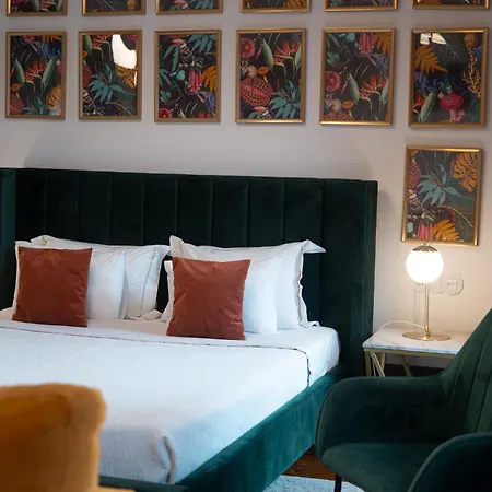 145 Townhouse Fogadó *