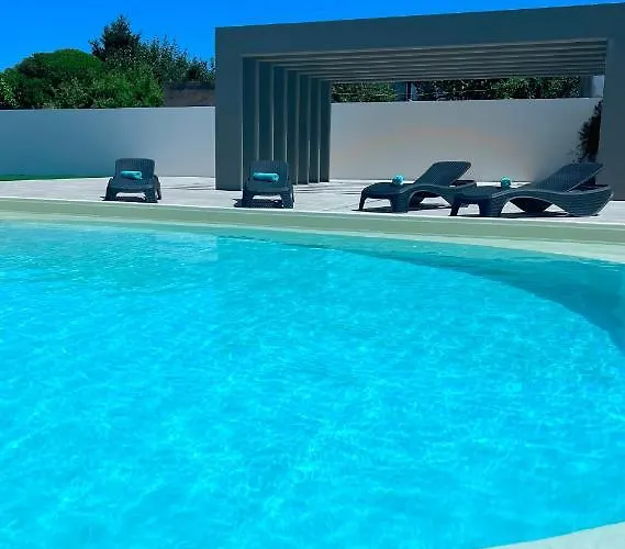 145 Townhouse Мини-отель