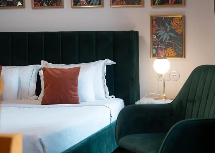 Мини-отель 145 Townhouse *