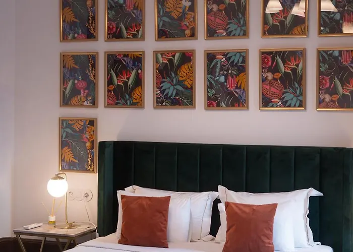 145 Townhouse Мини-отель