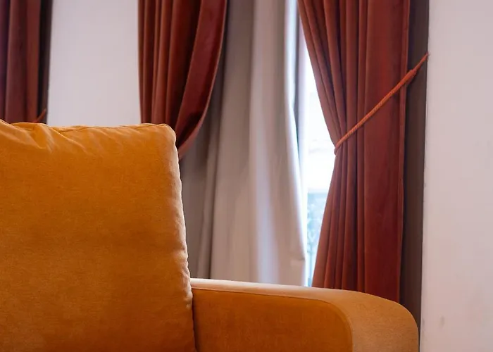 145 Townhouse Мини-отель Ильяву