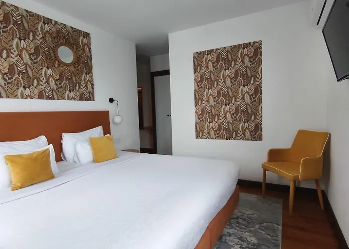 145 Townhouse Мини-отель Ильяву