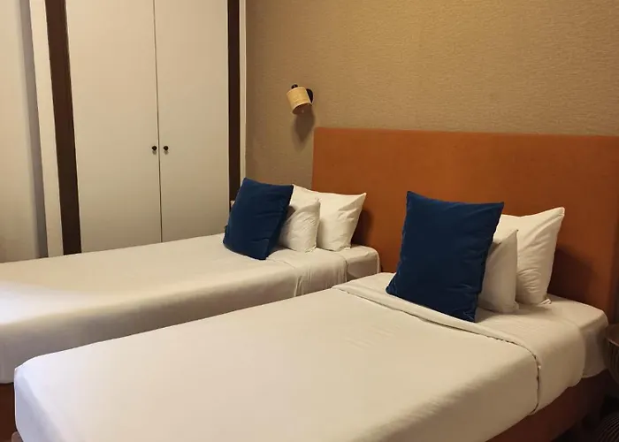 Мини-отель 145 Townhouse